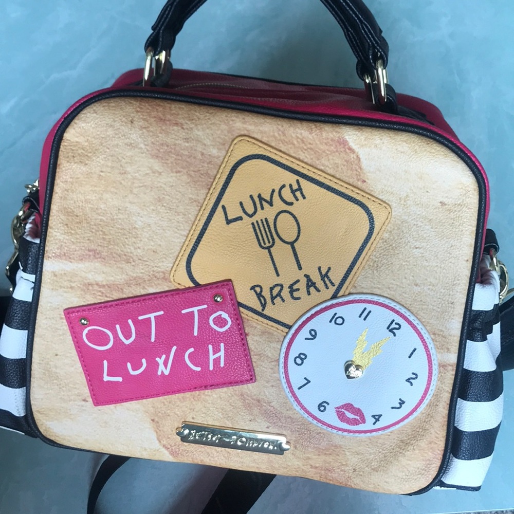 Betsey Johnson lunchbox